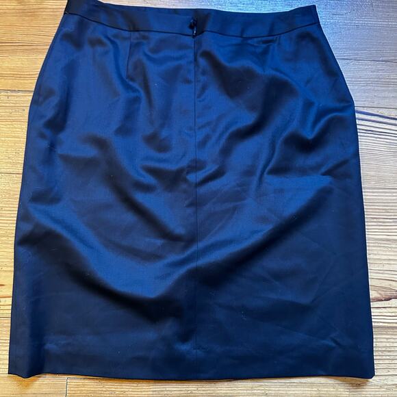 Brooks Brothers dark navy blue soft wool pencil skirt SIZE 10 - Picture 4 of 4